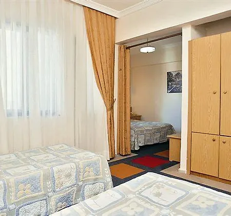 מלון Club Pineta Armutalan